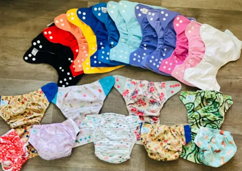 Alvababy and Happy Flute Cloth Diaper Lot (23 Pieces)